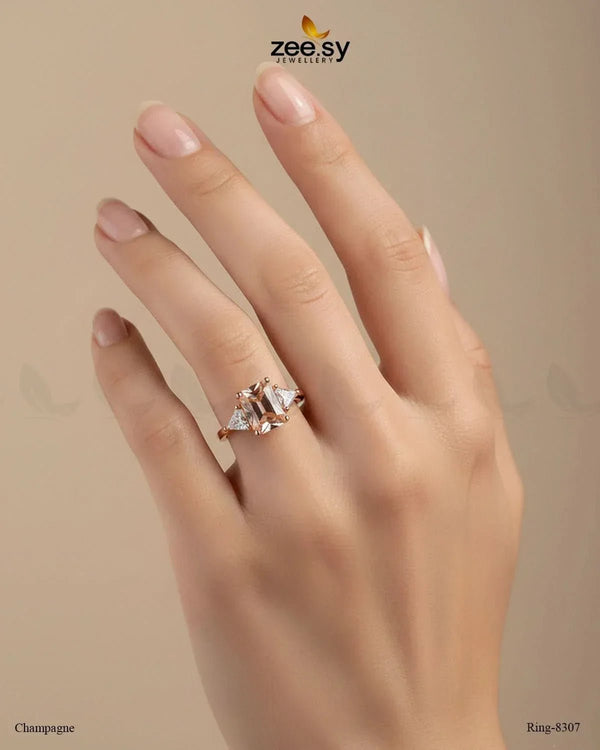 Ring-8307